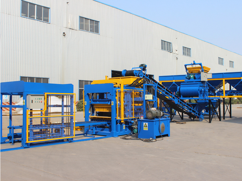 QT5-15 automatic hydraulic concrete curb machine for sale(图1)